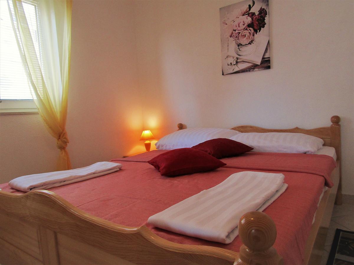 Apartments Kokor Водице Экстерьер фото